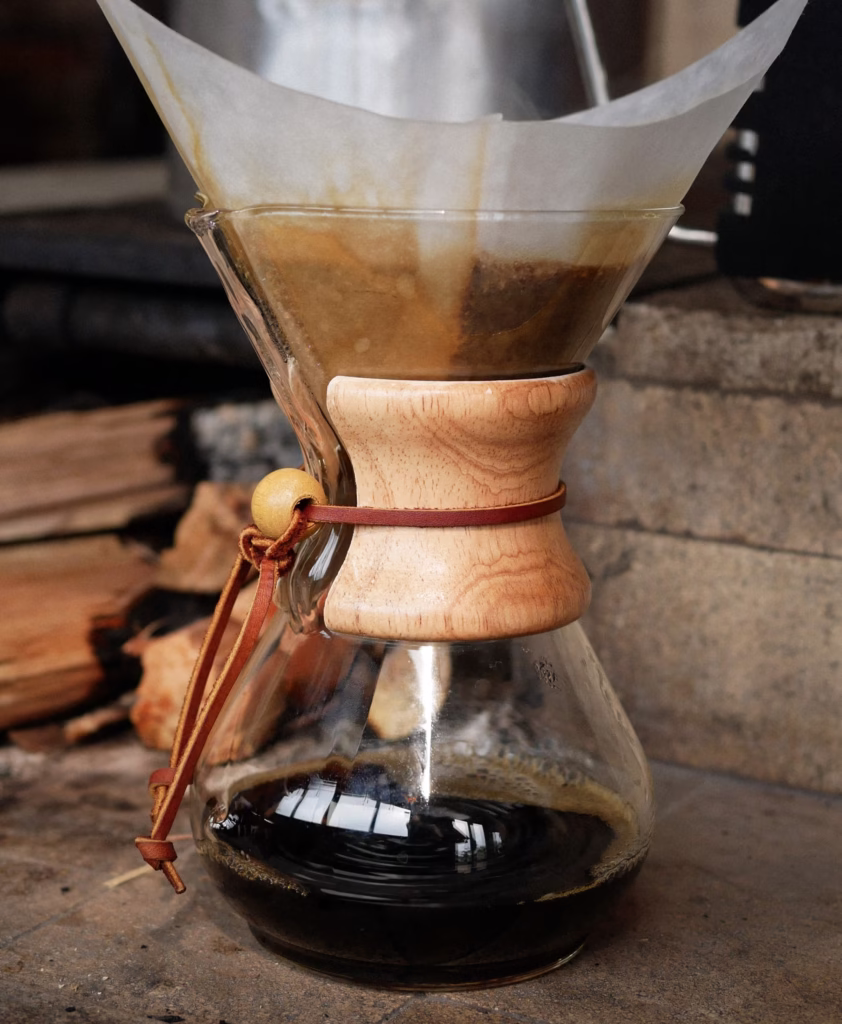 image-5-842x1024 Método Chemex: Guia Completo Para um Café Coado Elegante e Incrivelmente Saboroso