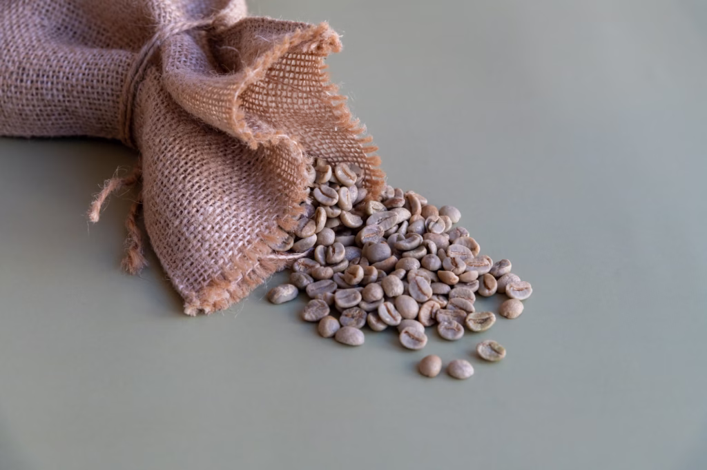 unroasted-coffee-beans-1024x682 Café Especial: A Revolução da Qualidade que Transformou o Mercado Cafeeiro Brasileiro