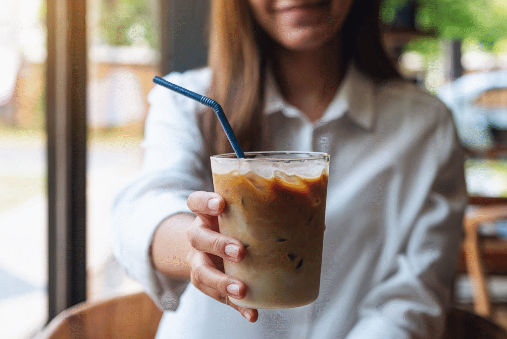 image-3-1024x684 A Febre do Cold Brew: Como o Café Gelado Conquistou o Mundo